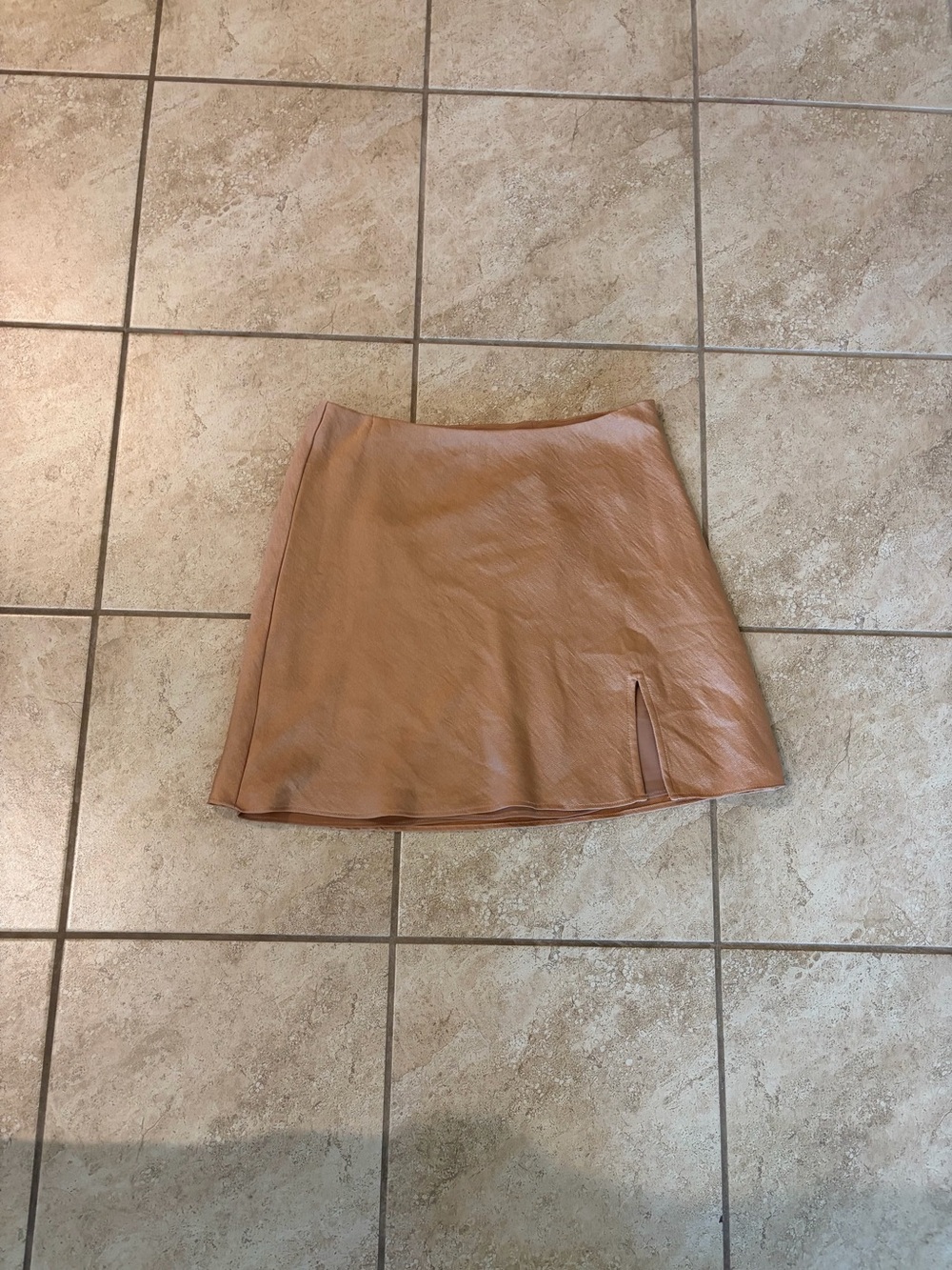 Women's satin Mini Skirt in Light Brown / gold